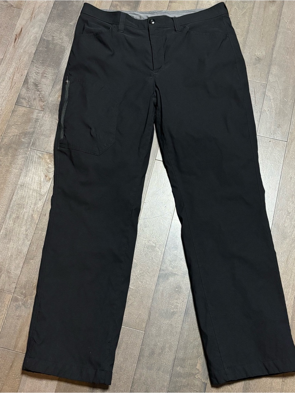 Eddie Bauer Men’s 34x30 Fleece Lined Tech Hiking Pants Black Stretch Outdoor
